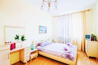 Апартаменты 33 Apartments Минск Апартаменты с 2 спальнями и балконом-5